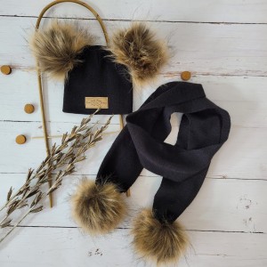 1 czapka zimowa z pomponami + SZALIK Z pomponami.jpg