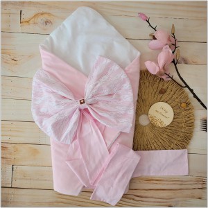 13 rożek niemowlęcy welurowy z kokardą.jpg