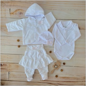 1 komplet dresowy na jesień na chrzest dla dziewczynki.jpg