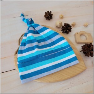 10 czapka niemowlęca bawełniana.JPG