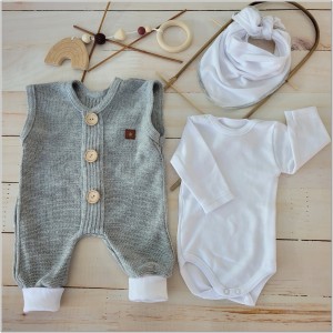 4 komplet włóczkowy niemowlęcy wyprawka.JPG