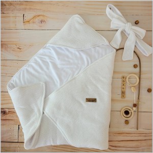 5 rożek niemowlęcy włóczkowy cieplutki.JPG