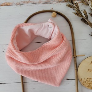 17 apaszka włóczkowa niemowlęca podwójna.JPG