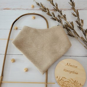 1 apaszka włóczkowa niemowlęca podwójna.JPG