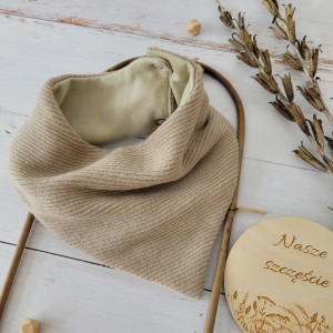 20 apaszka włóczkowa niemowlęca podwójna.JPG