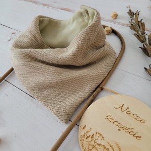 23 apaszka włóczkowa niemowlęca podwójna.JPG