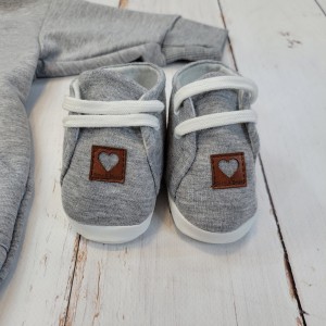 1 czapka welurowa z uszkami .jpg