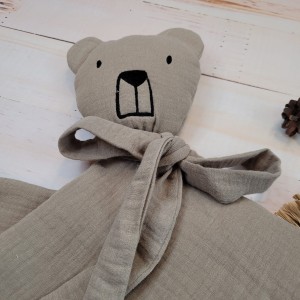 1 Miękki ciepły kocyk kołderka dla niemowlaka muślin piaskowy miś.JPG