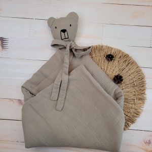 6 Miękki ciepły kocyk kołderka dla niemowlaka muślin piaskowy miś.JPG
