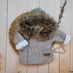 11 zimowa ocieplana kurteczka z odpinanym futerkiem .jpg