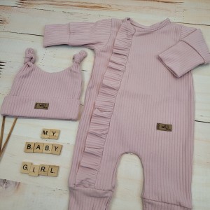 2rampers dla dziewczynki falbanka komplet 2 częściowy czapka rampers zamek do samego dołu ściągacze w.jpg