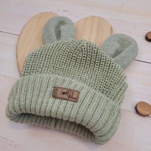 4włóczkowa dziergana czapka z uszkami wiosna jesień zima.jpg