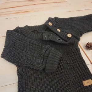 4sweterek bluza włóczka odpinany guziki.jpg