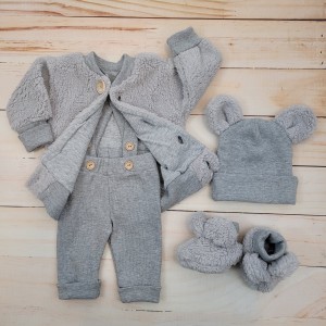 24cz komplet miś kurtka spodnie na szelkach czapka buciki.jpg