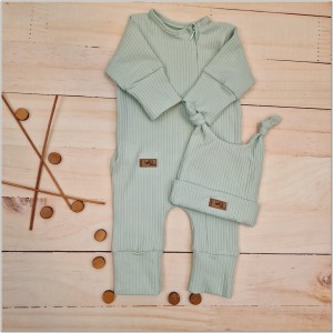 5 pajacyk romper +czapka dla noworodka pajacyk .jpg