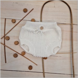 9 włóczkowy spodenki bloomersy niemowlęce .jpg