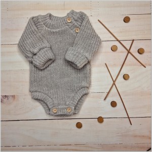 1 włóczkowe body sweterek.jpg