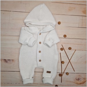 16 kombinezon włóczkowy rosnący z dzieckiem.jpg