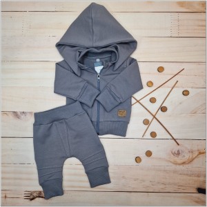 71 dres niemowlęcy z odpinanym kapturem .jpg