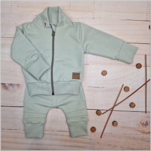 11 dres niemowlęcy z odpinanym kapturem .jpg