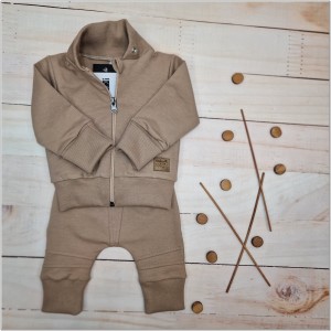 32 dres niemowlęcy z odpinanym kapturem .jpg