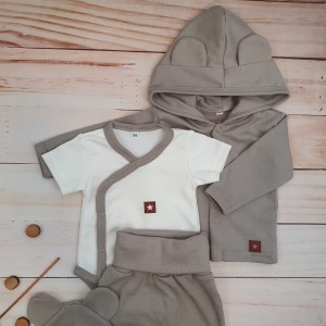 94cz wyprawka do szpitala body spodnie czapka kaftanik .jpg