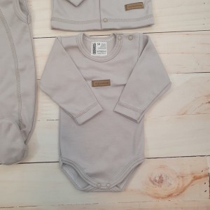 29$cz komplet wyprawka do szpitala śpiochy body czapka kaftanik.jpg