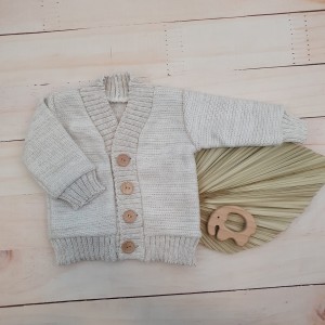 9dziergany sweterek chłopięcy dla chłopca elegancki, na chrzest .jpg