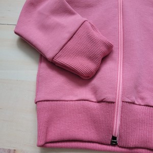 142 cz komplet bluza spodnie odpianany kaptur.jpg