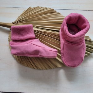 8 buciki materiałowe buciko-skarpetki .jpg