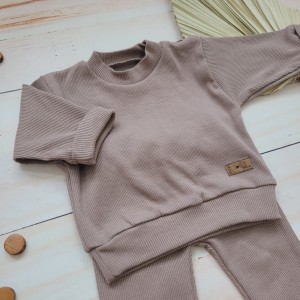 11komplet 3 częściowy bluza spodnie czapka prązek noworodek niemowle .jpg