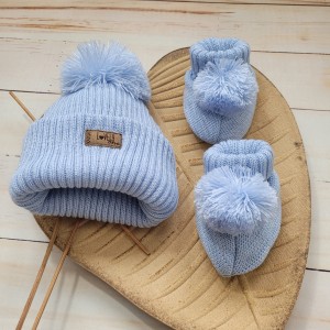 27włóczkowy komplet czapka buciki pompon wiosna jesiń zima niemowlę noworodek .JPG