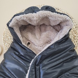 3śpiworek do fotelika do auta do samochodu wyprawka wyjście ze szpitala noworodek niemowlę wyprawka o.JPG