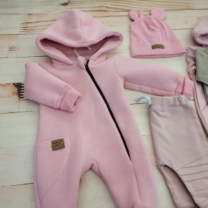 7stylizacja niemowlęca wyprawka wiosna jesień lato kombinezon body spodnie niemowlę noworodek.jpg