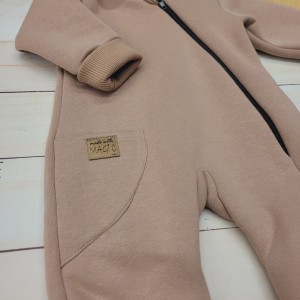 7kombinezon z ocieplanej dresówki czapka niemowlę noworodek wyprawka ze szpitala wiosna jesień zima w.jpg