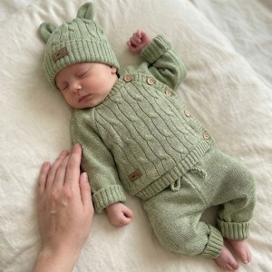 3baby.jpg