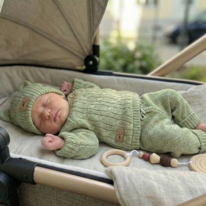 8baby.jpg
