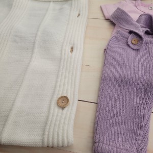 5stylizacja wiosna jesień włóczkowa otulacz body sweterek legginsy na szelkach wyprawka wyjście ze sz.JPG