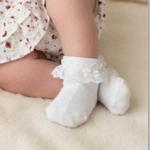Skarpetki białe niemowlęce, dziewczęce z falbanką/koronką 0-6 6-12 Mcy