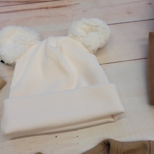 2stylizacja wiosna kombinezon legginsy sweterek dodatki wiosna jesień niemowlę noworodek wyjście ze s.jpg