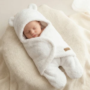 Śpiworek, otulacz dla niemowlaka misiowy 56/62 biały