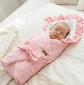 Ciepły rożek becik mięciutki muślinowy różowy