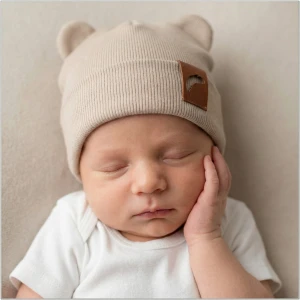 Czapka podwójna prążkowana niemowlęca z uszkami rozmiar 56-98 piaskowa