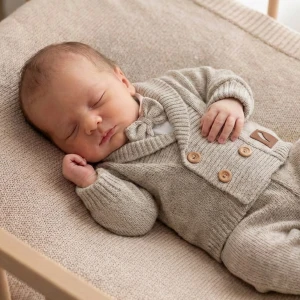 Sweterek marynarka rozpinany chłopięcy na chrzest z guzikami 56-86 beżowy