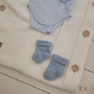 6stylizacja niemowlęca niemowlę noworodek dziecko wyjście ze szpitala spacer wyprawka otulacz śpiwore.jpg