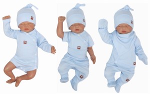 Wyprawka gładka niebieska. Kompletna wyprawka.  Bawełniana wyprawka. Wyprawka do szpitala. Zestaw dla noworodka. Wyprawka na prezent. Wyprawka dla noworodka.
Unikalny komplet.