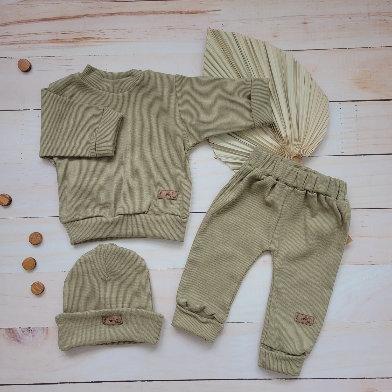 35komplet 3 częściowy bluza spodnie czapka prązek noworodek niemowle .jpg