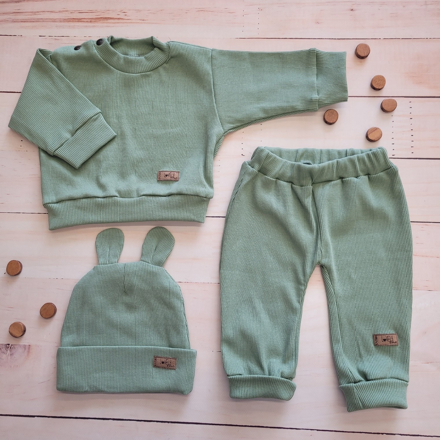 63 cz komplet sweter bluza spodnie czapka niemowlę noworodek elastyczny wyjście ze szpital awyprawka .jpg